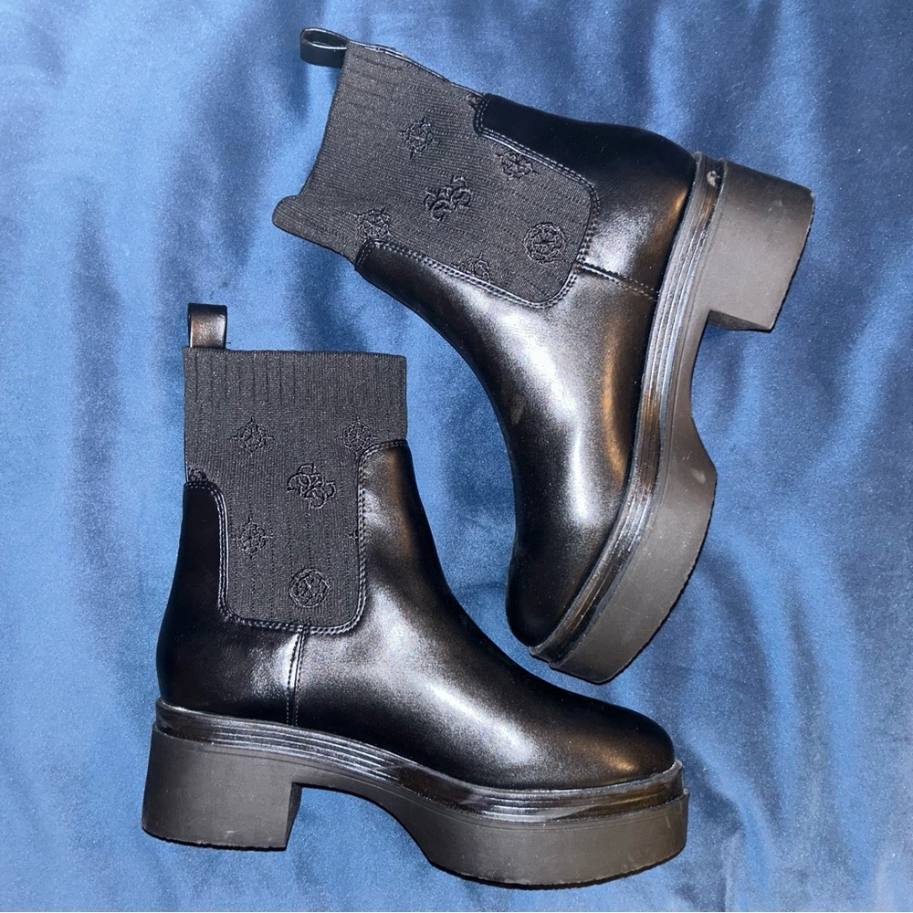 NWOT Guess Platform Slip On Boots